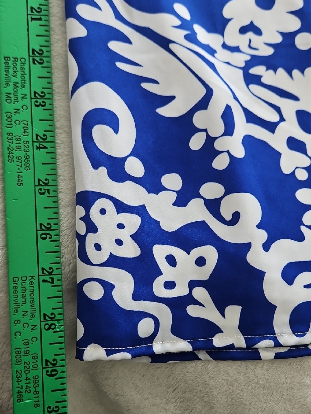 Sugarlips Curve Wide Leg Lined Satin Pants: Blue/White Print: Size- 3X - Picture 15 of 15
